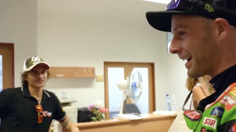 SBK, Rea e i duelli tra italiani: “Non siete amici, eh!”