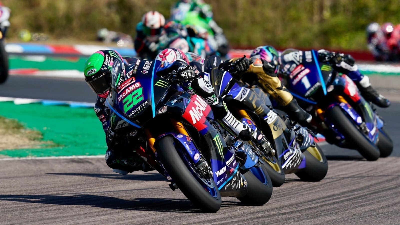 BSB, spettacolo a Thruxton: Jason O'Halloran vince Gara 2 in volata