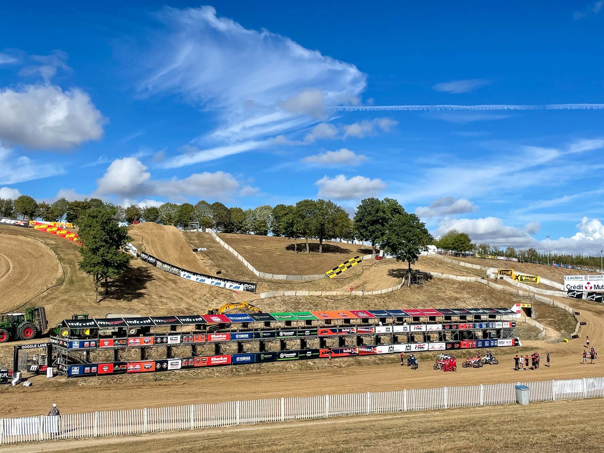 MXGP: in Francia continua il duello Geerts-Vialle