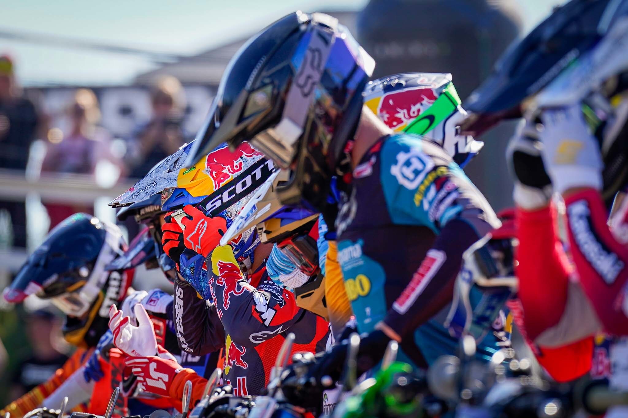 MXGP: in Francia a Seewer e Vialle le libere