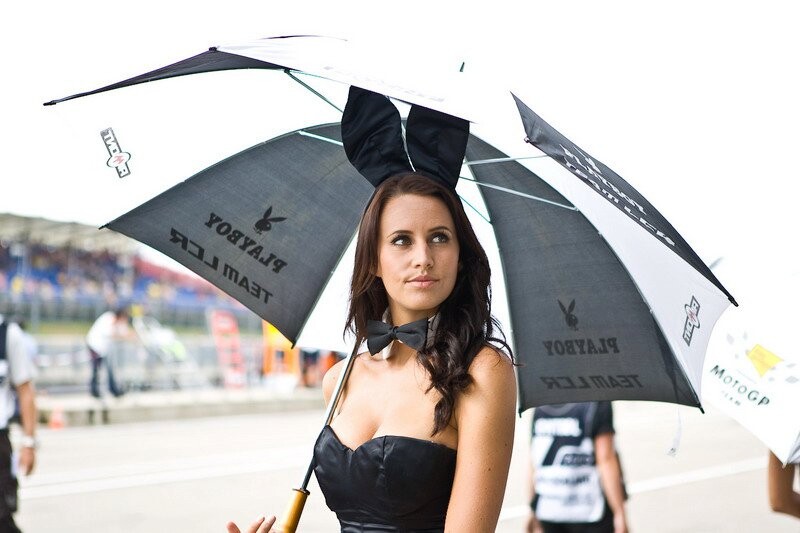 MotoGP Amarcord: quando lo sponsor "scalda" la pista