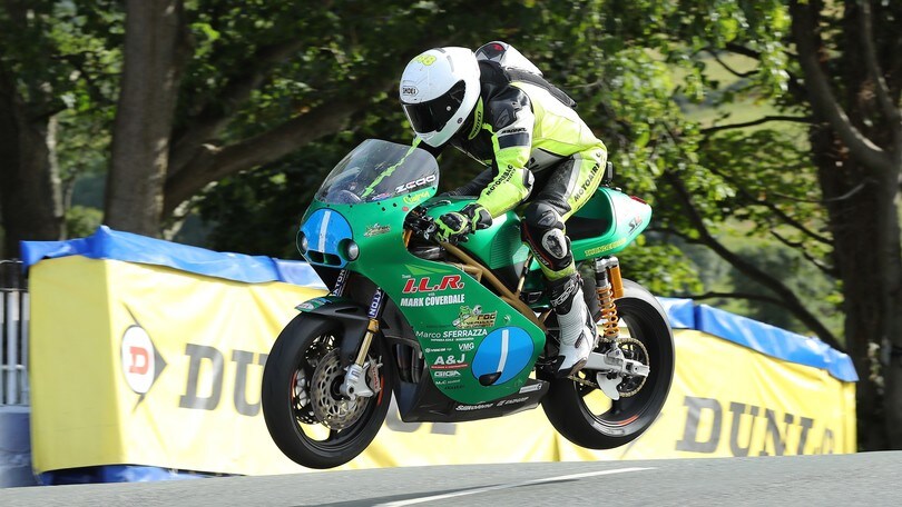 Trionfo italiano al ManxGP: Curinga e la Paton vincono nella Junior