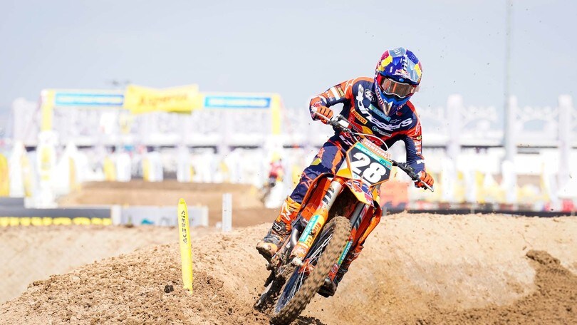 Afyon: Vialle ribalta la classifica in gara uno