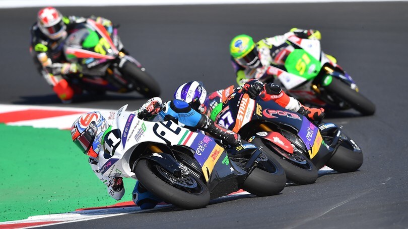 MotoE Misano, Gara 2: Ferrari batte Casadei nell'ultima corsa del 2022