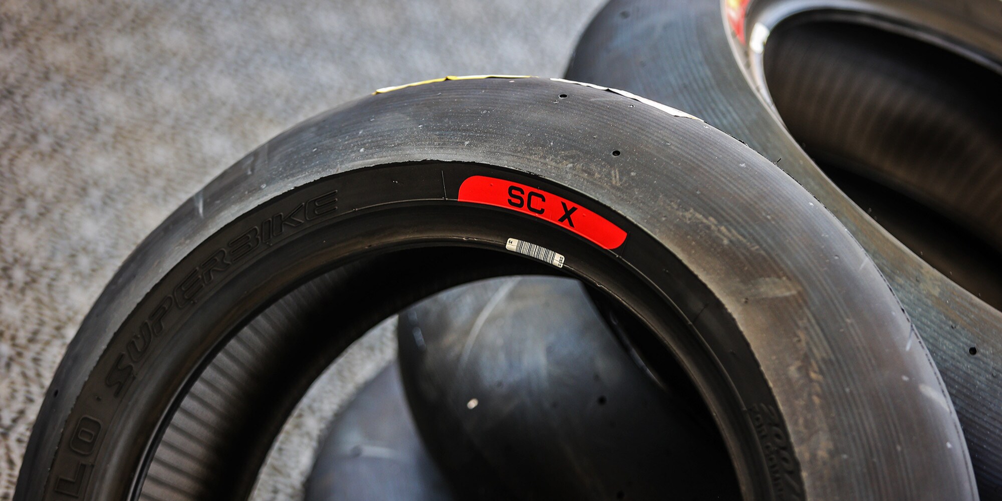 SBK Magny Cours, ecco le novità portate da Pirelli