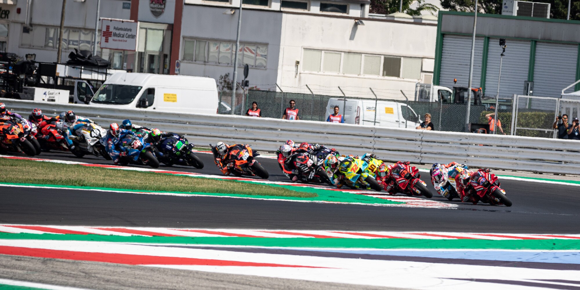 Orari TV MotoGP Aragon 2022: la programmazione di SKY e TV8