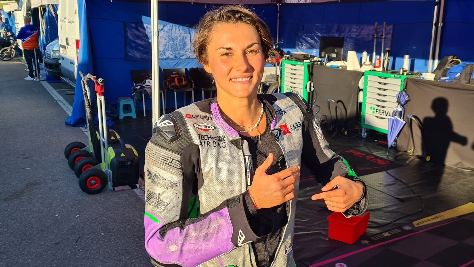 Women's Cup, l'impresa della Cruciani: ai piedi del podio con la mano rotta