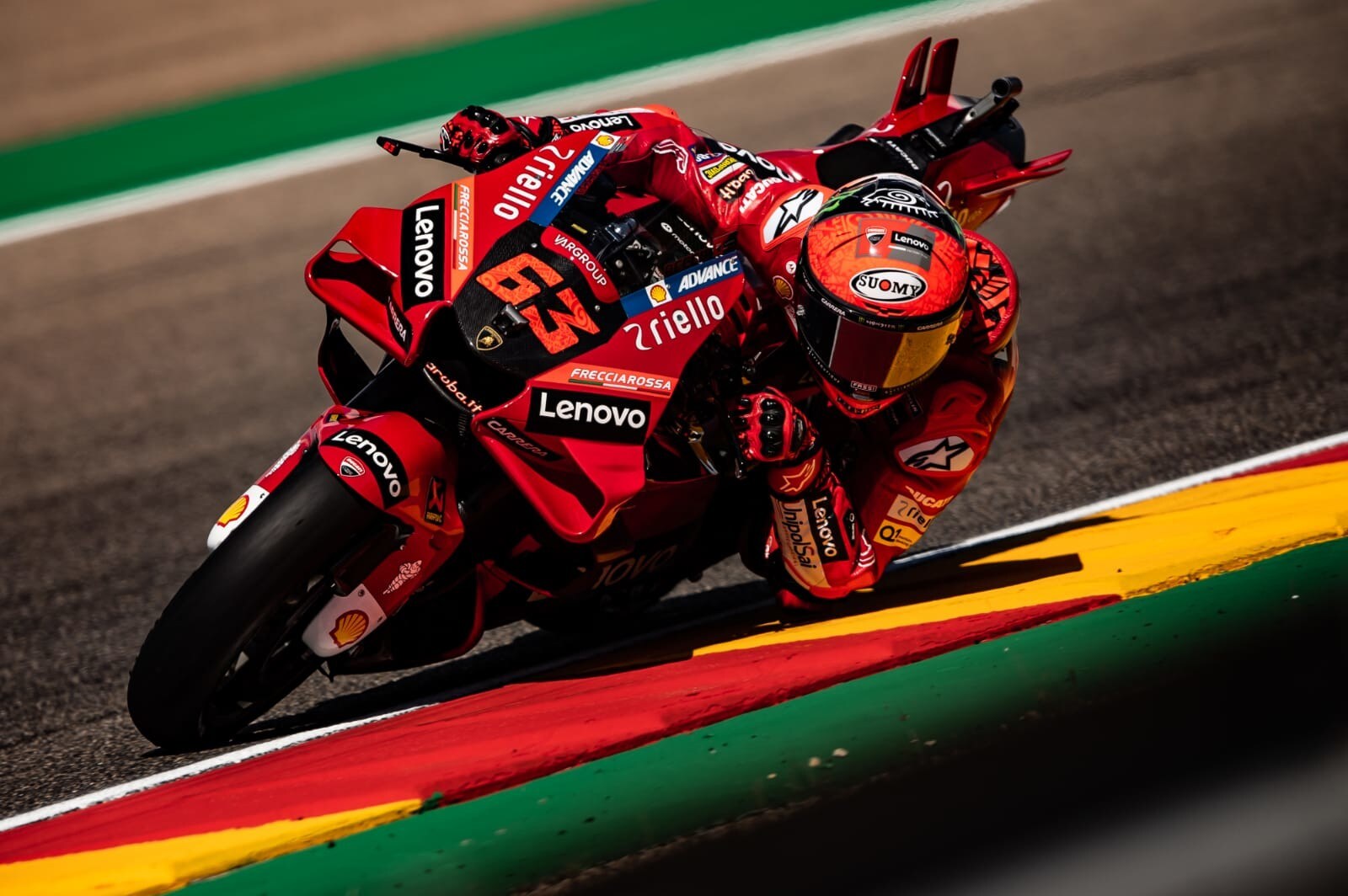 MotoGP, Aragon: poker di Bastianini che vince in volata su Bagnaia