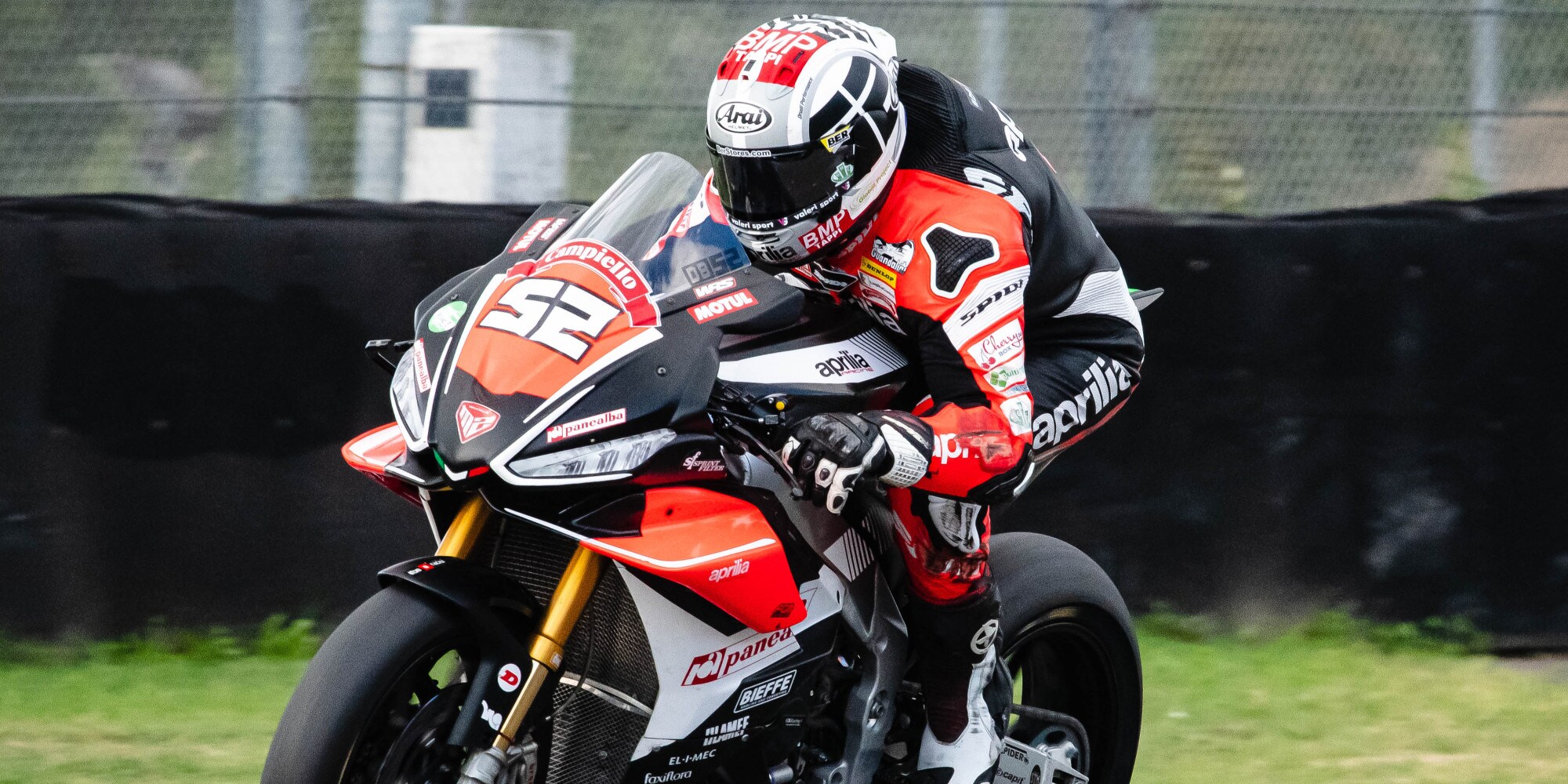 CIV Mugello, colpo di scena in SBK: Pirro si ritira, in Gara 2 vince Delbianco