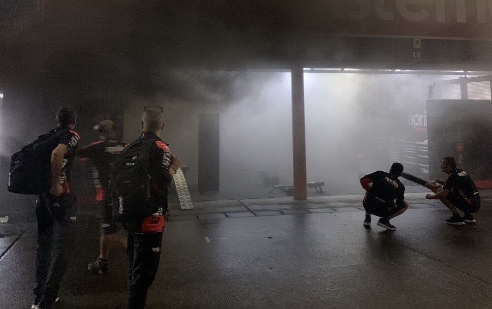 MotoGP Giappone: incendio nel box del team Marc VDS!