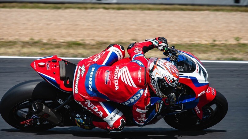 SBK Barcellona: Lecuona sorprende tutti in FP1, Rinaldi 2°
