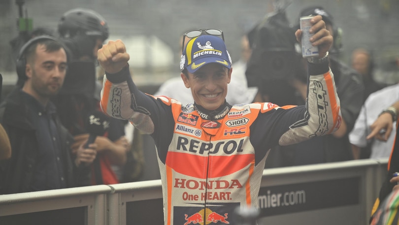MotoGP Giappone, Marc Marquez è tornato: sua la pole position a Motegi