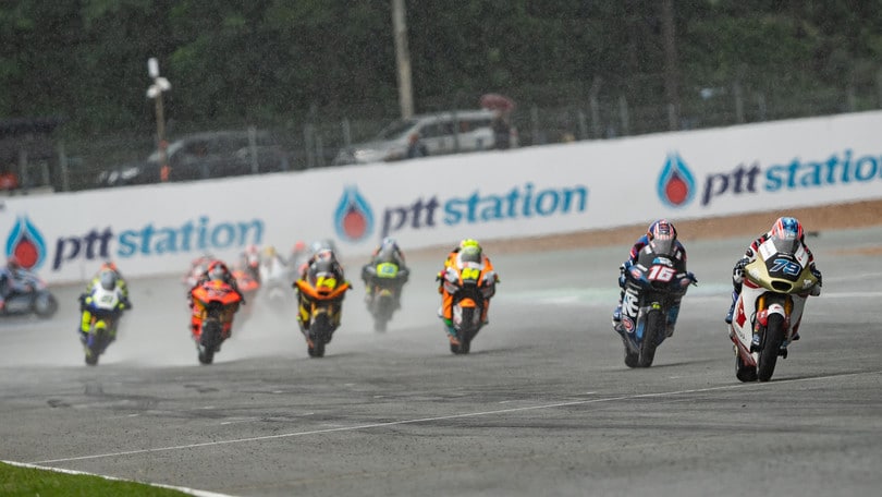 Classifica campionato Moto2: distacco minimo tra Fernandez e Ogura