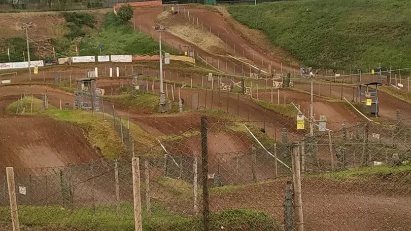 Tragedia nel Motocross: morto pilota di 16 anni