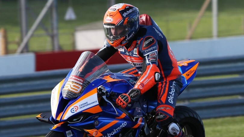 Tragedia nel British Superbike: è morto Chrissy Rouse