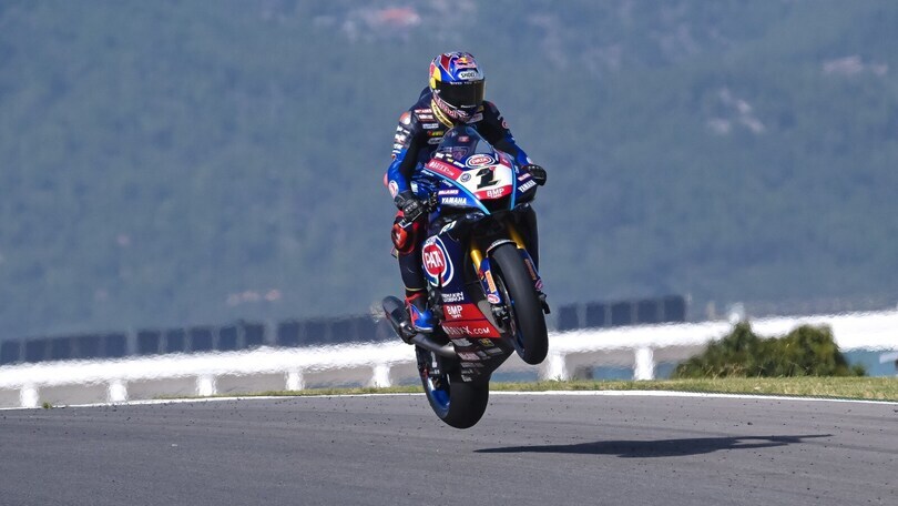 SBK, Razgatlioglu come Jordan: a Portimao diventa "Air Toprak"