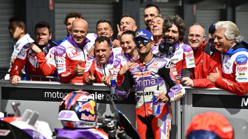 MotoGP Australia: Jorge Martin strappa la pole position, Bagnaia è 3°