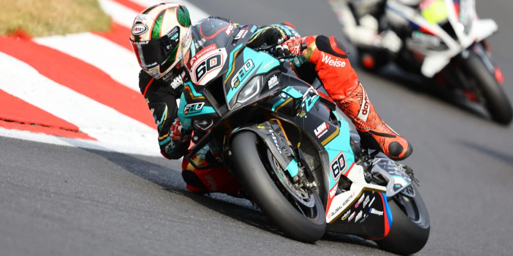 BSB, Brands Hatch: Hickman e Irwin trionfano nel finale di stagione