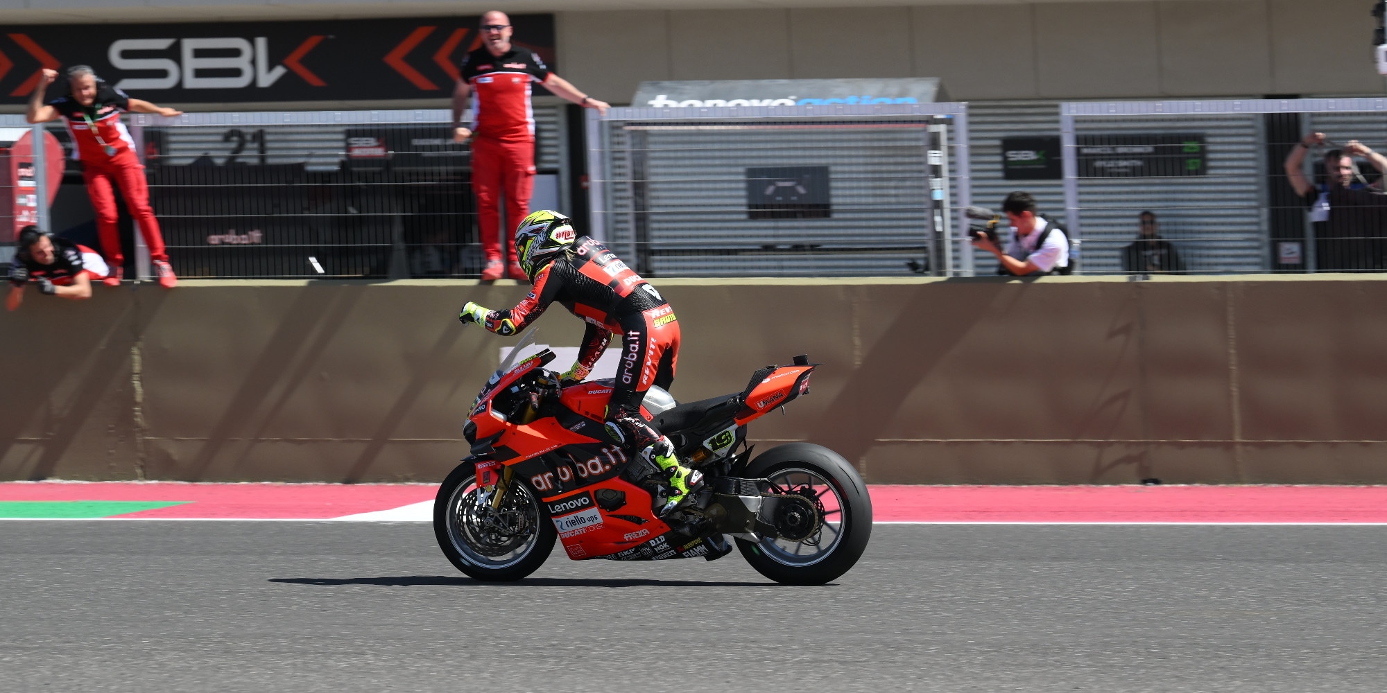 Classifica piloti SBK: Bautista vede il titolo