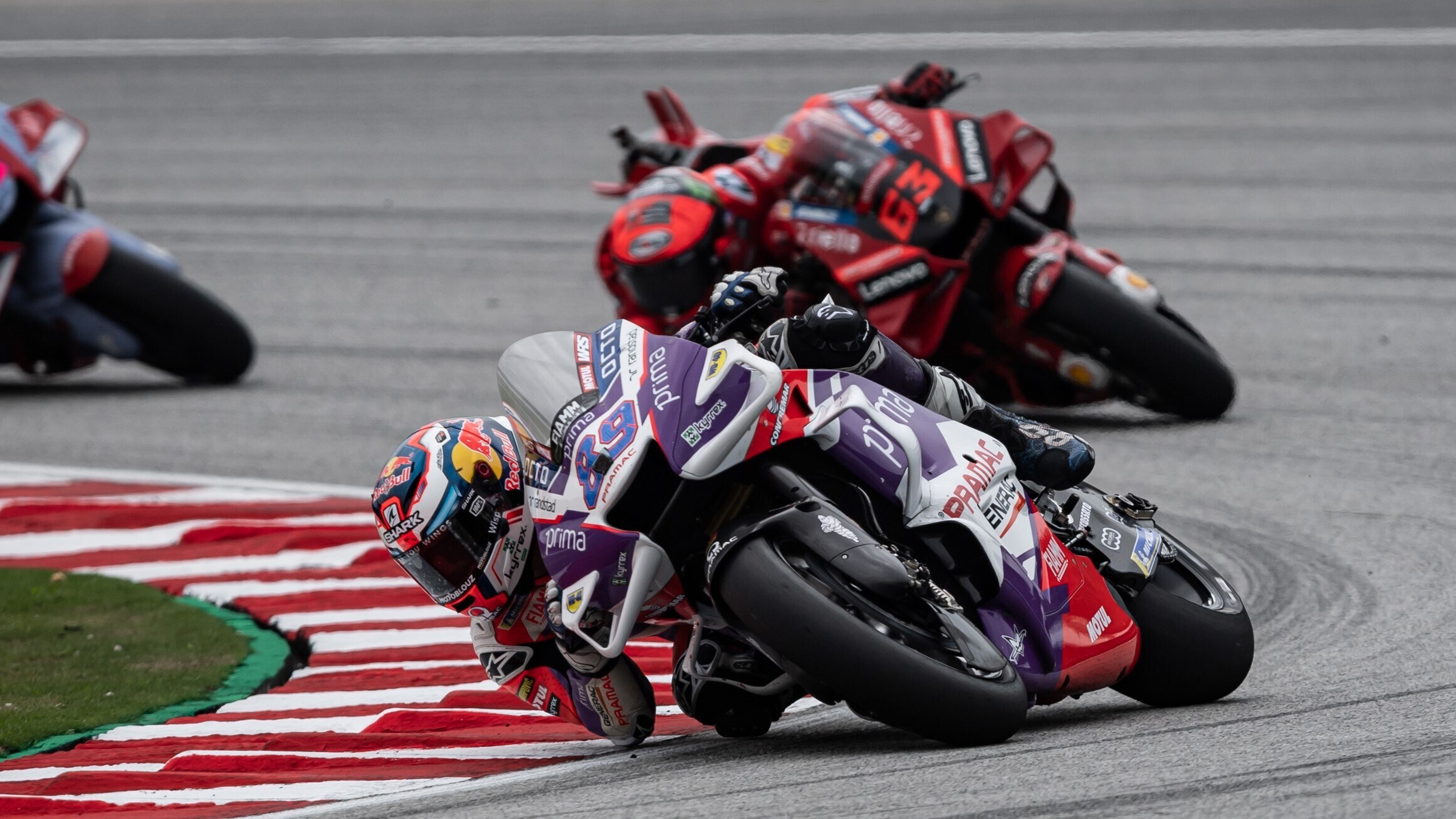 MotoGP Malesia: i piloti Prima Pramac in azione a Sepang