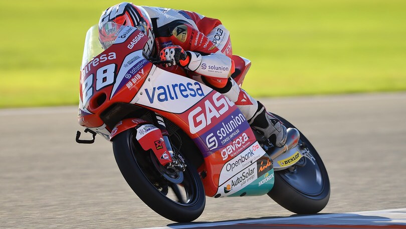 Moto3: Izan Guevara è il più veloce nella FP1 del GP Valencia
