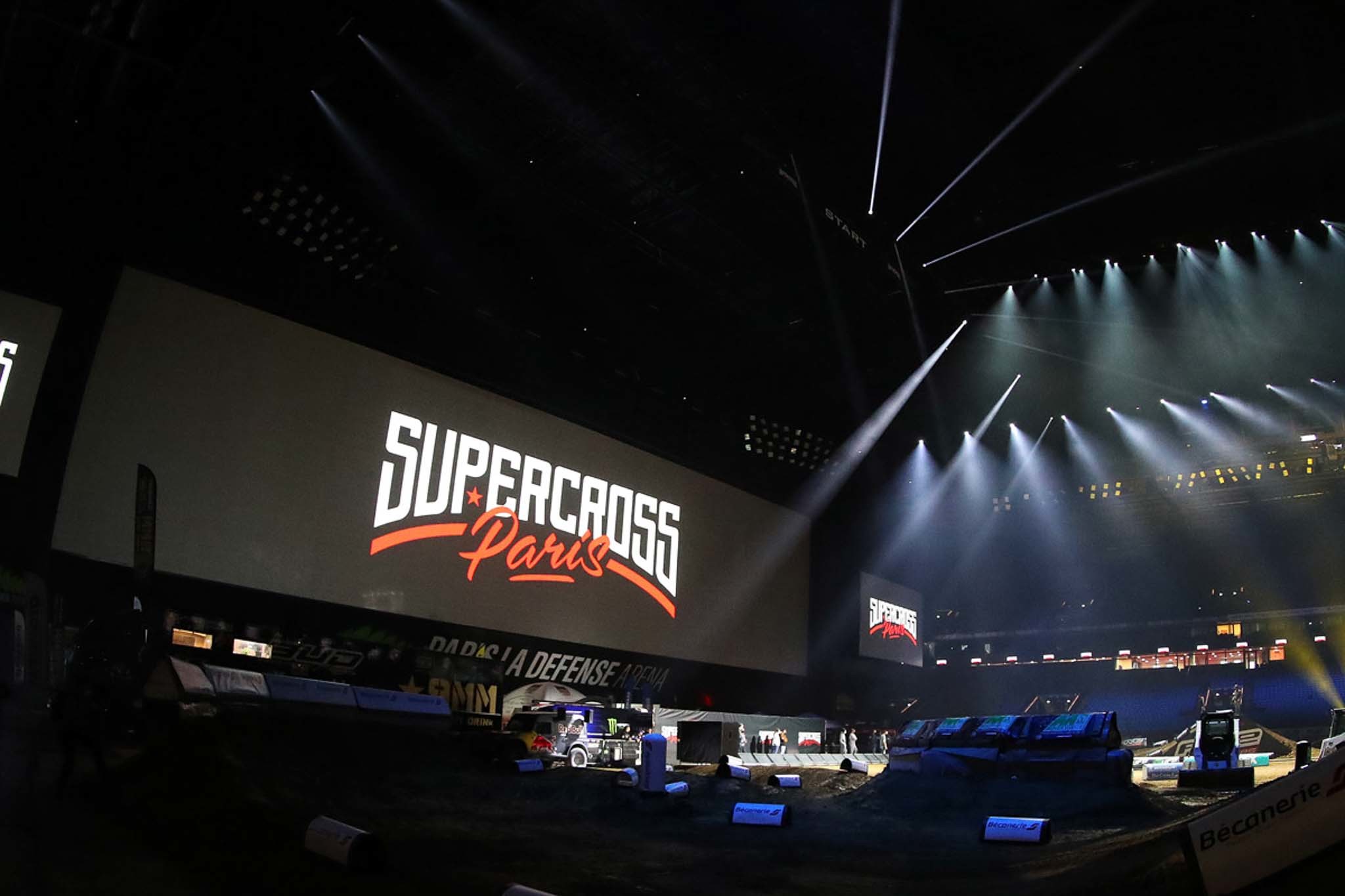 SX: a Parigi torna il Supercross
