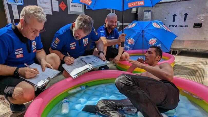 SBK, Razgatlioglu scambia il circuito di Mandalika per le Maldive
