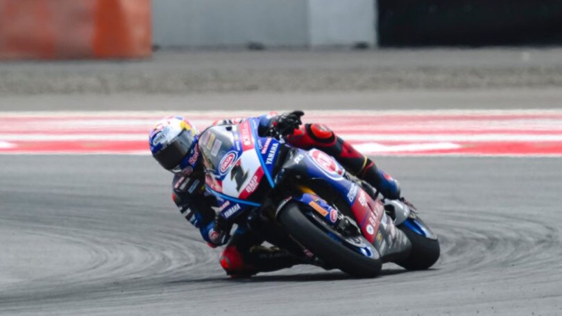 SBK Indonesia, Superpole Race: trionfa ancora Razgatlioglu, quarto Bautista