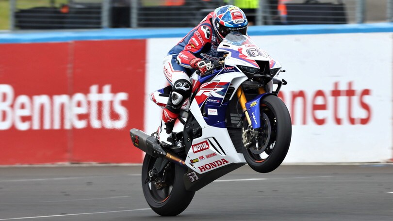 BSB: Tom Neave e Andrew Irwin con Honda Racing UK nel 2023