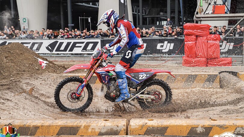 EICMA Motolive: Gran spettacolo al SuperEnduro con Oldrati-Verona-Lesiardo sul podio