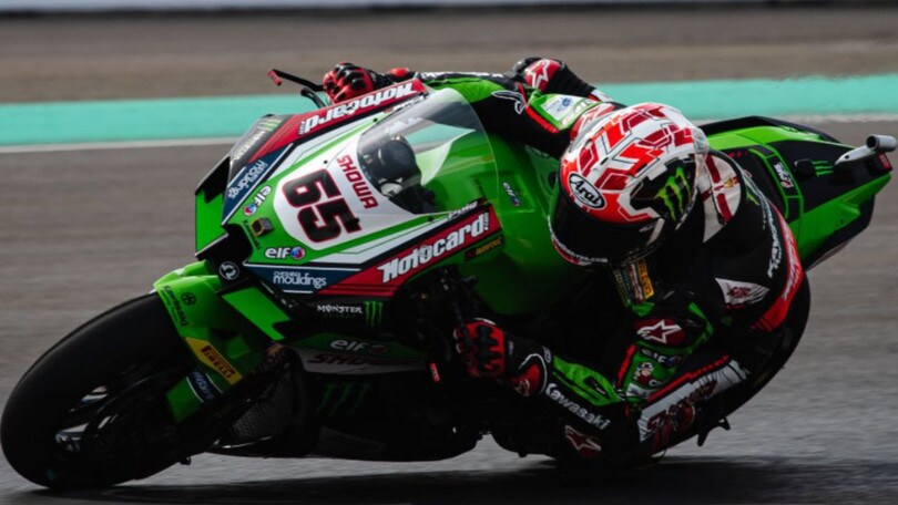 SBK Phillip Island: Rea si prende l'ultimo venerdì dell'anno, quinto Locatelli