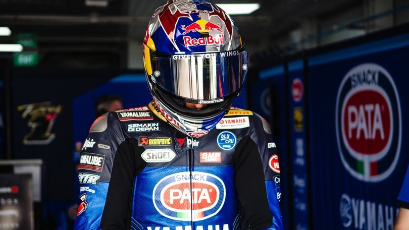 SBK Phillip Island, Razgatlioglu amaro: "Zero aderenza, la pista mi piace ma non basta"