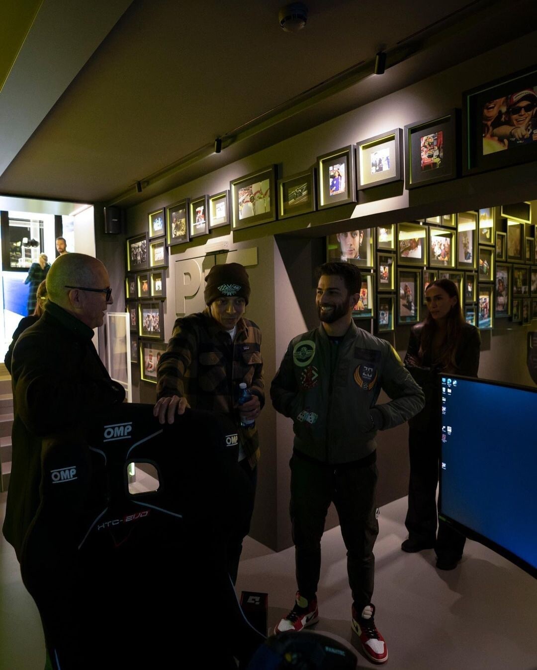 MotoGP: Valentino Rossi, inaugurato il nuovo VR46 Store a Tavullia