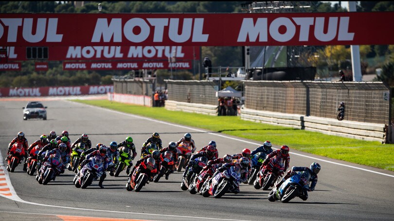 Mondiali di MotoGP, come sarebbe gareggiare per le nazioni