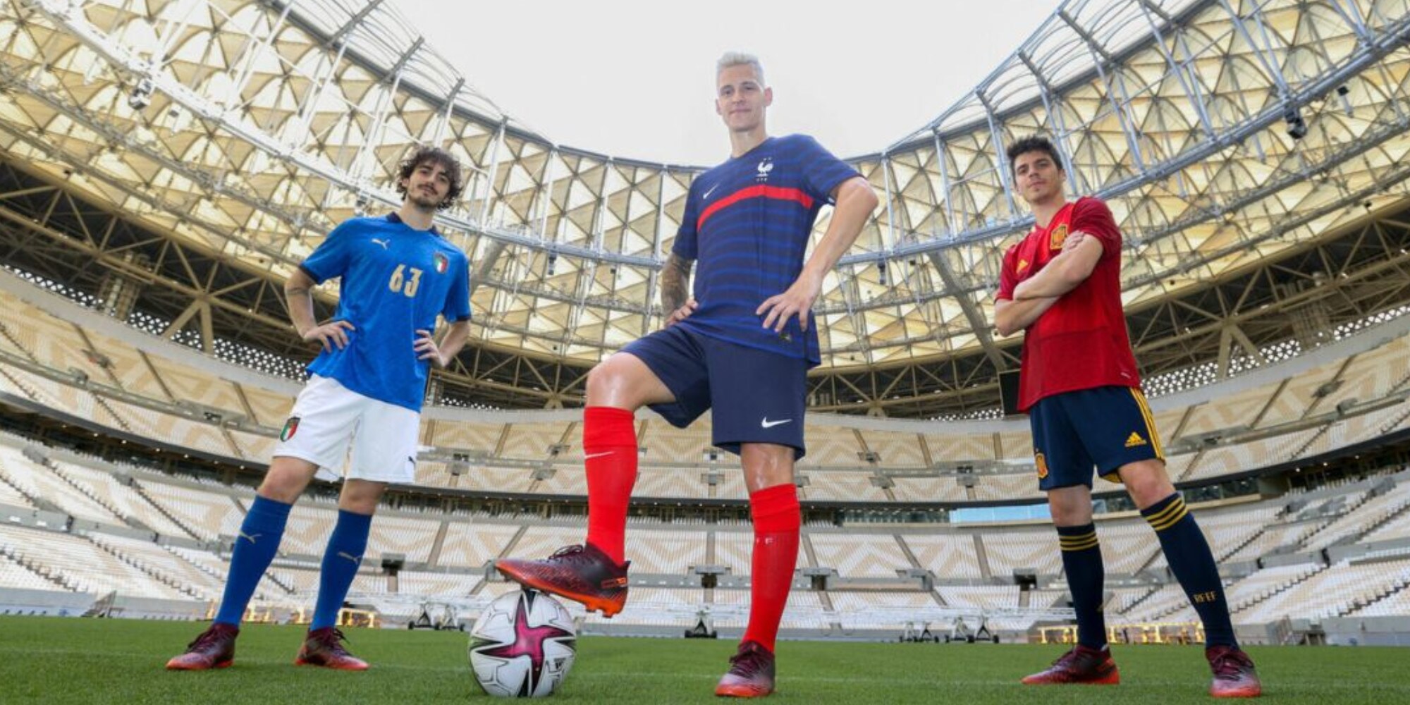 Qatar 2022: i piloti della MotoGP pronti per i mondiali di calcio