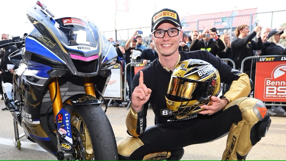 SBK: Bradley Ray in WorldSBK with MotoXRacing Yamaha