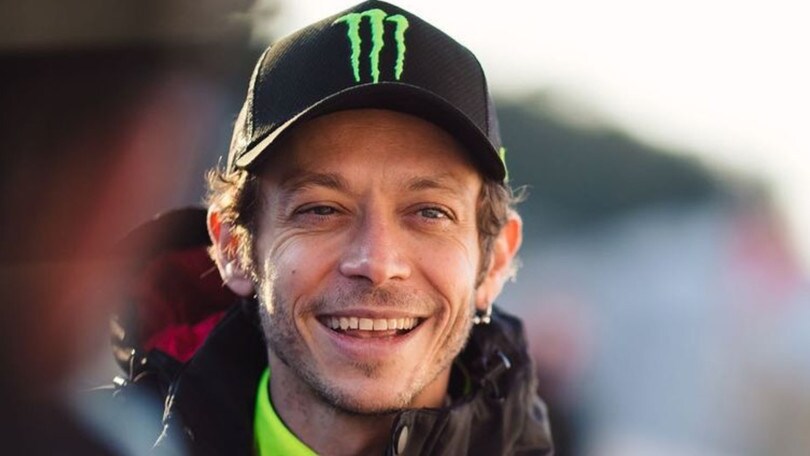 L'ultima idea di Valentino Rossi: "Il GP di Tavullia con l'Apecar, perché no?"