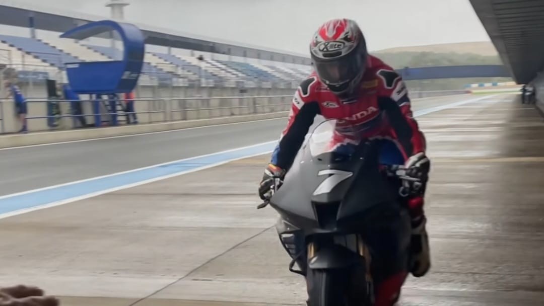 Test SBK: il meteo non ferma l'attività in pista a Jerez de la Frontera