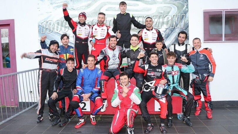 MotoGP: ecco Petrucci e Di Giannantonio alla festa d'addio di Simone Corsi