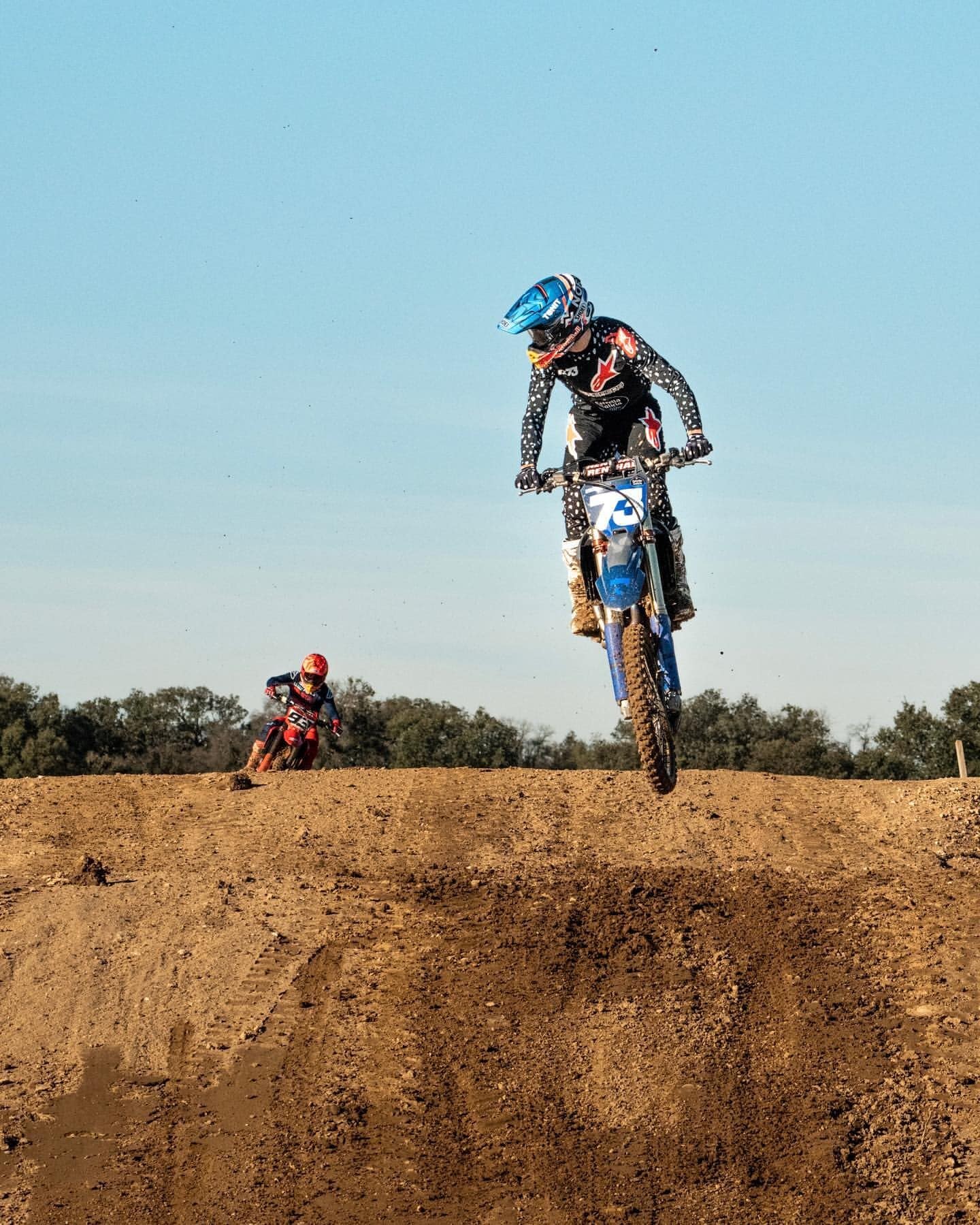 Marc Marquez e Alex Marcquez si allenano insieme in motocross - FOTO
