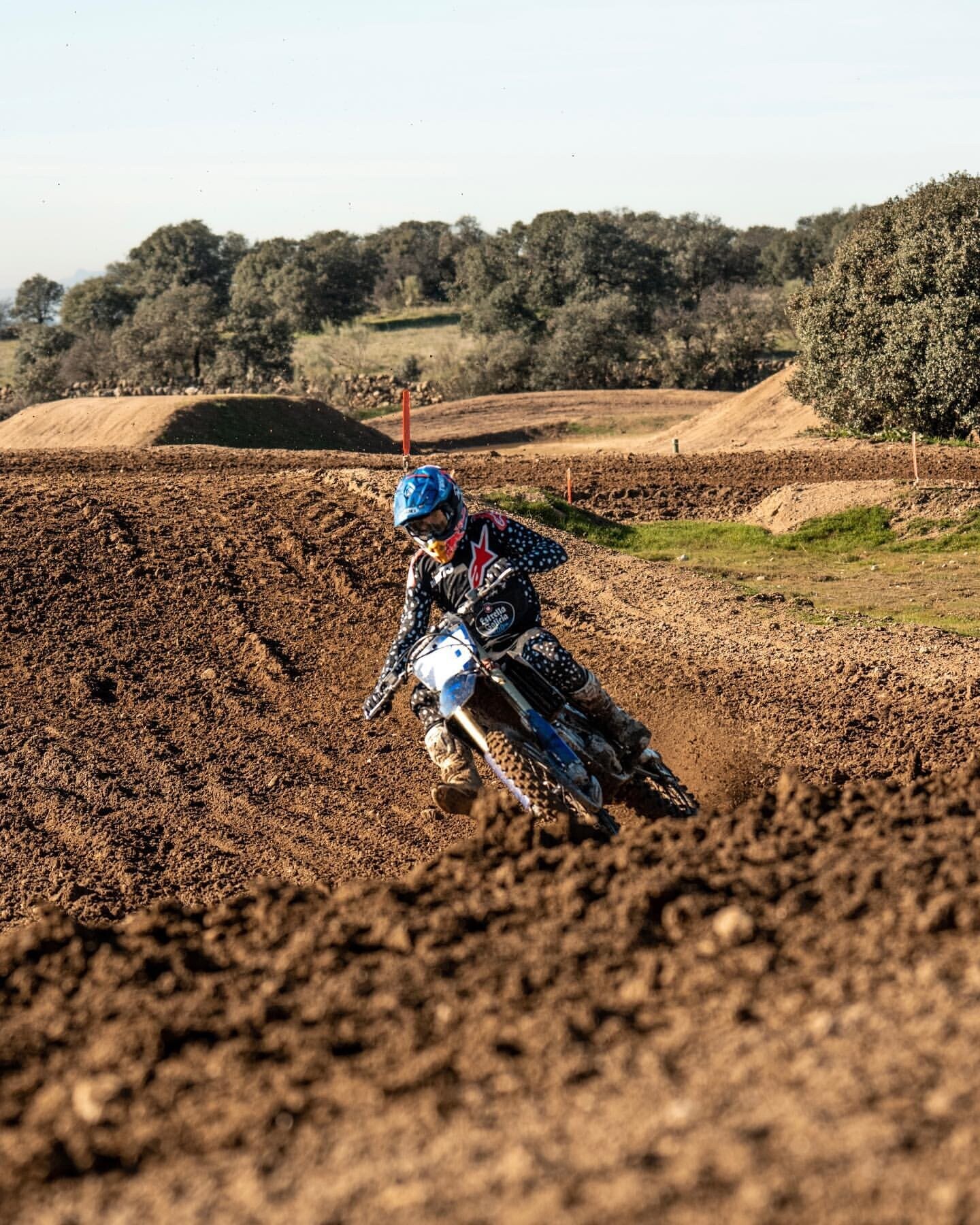 Marc Marquez e Alex Marcquez si allenano insieme in motocross - FOTO