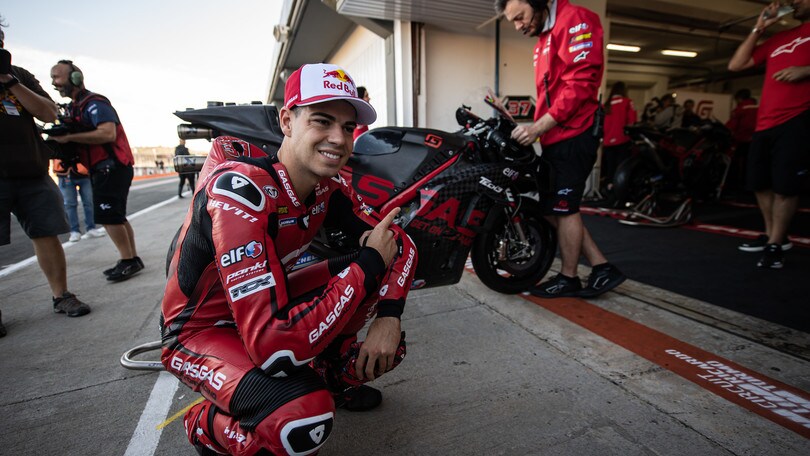 MotoGP, Augusto Fernandez e il triplo debutto nella categoria regina