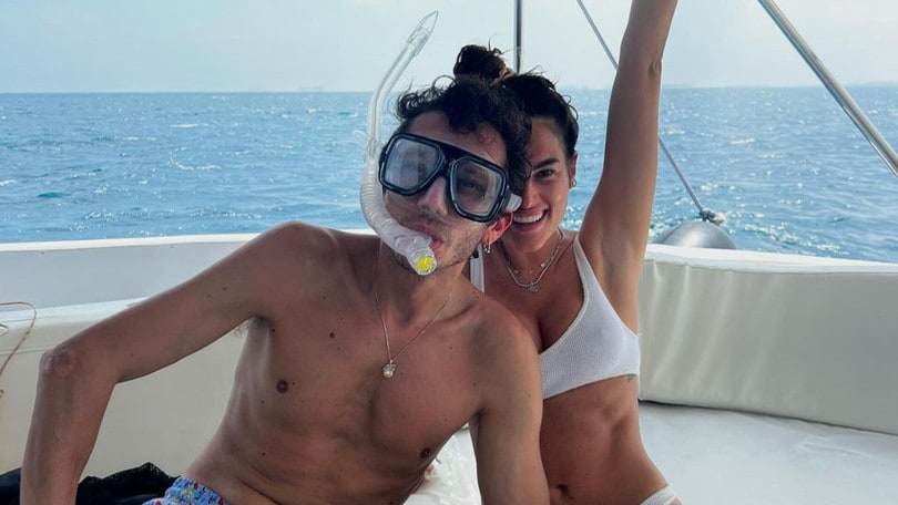 Valentino Rossi e Francesca Sofia Novello: vacanza da sogno alle Maldive