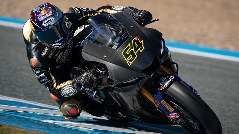 SBK test Jerez: Razgatlioglu 1° con caduta, Petrucci continua a migliorare