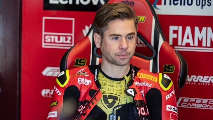 SBK, Bautista: "Ho incontrato Petrucci, ma in bagno"