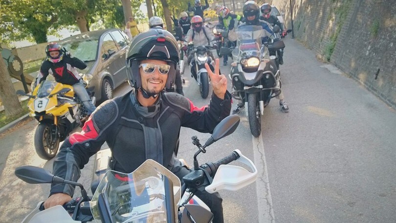 In moto con un campione? Ecco l'Experience con Manuel Poggiali, tra strada e pista