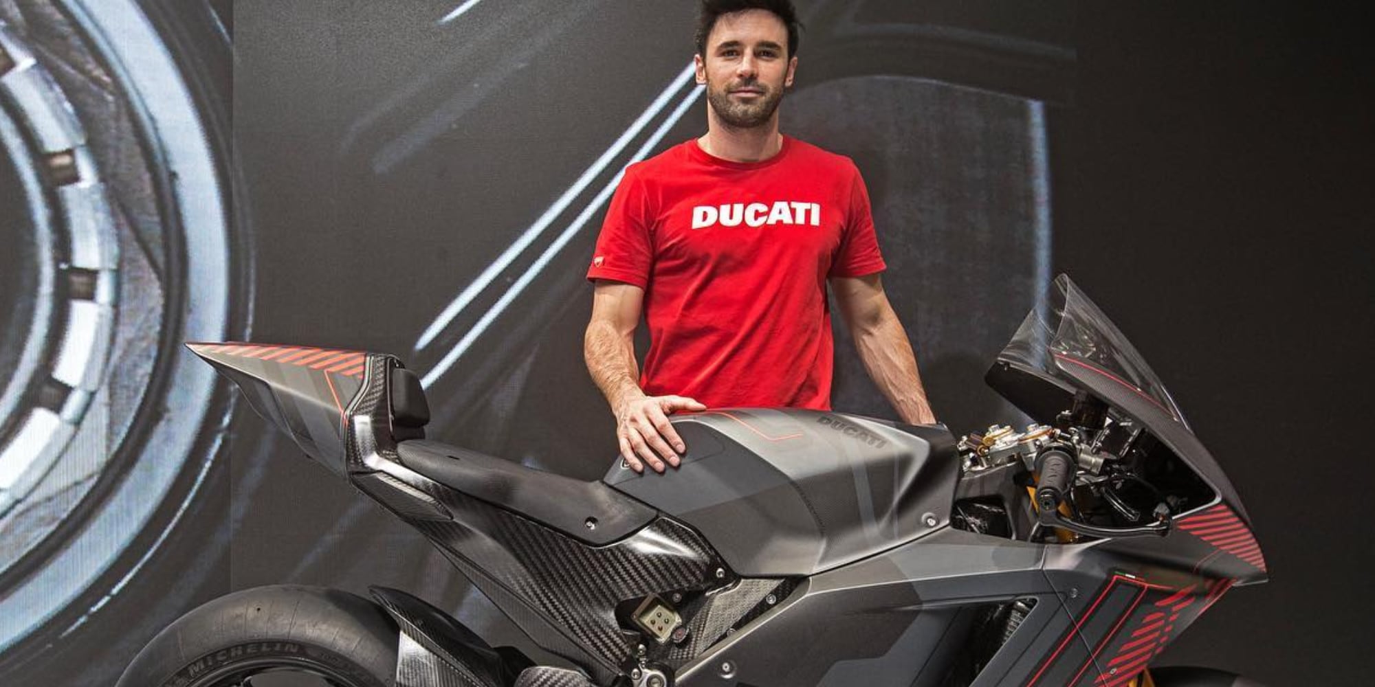 Le “vite parallele” dei motociclisti
