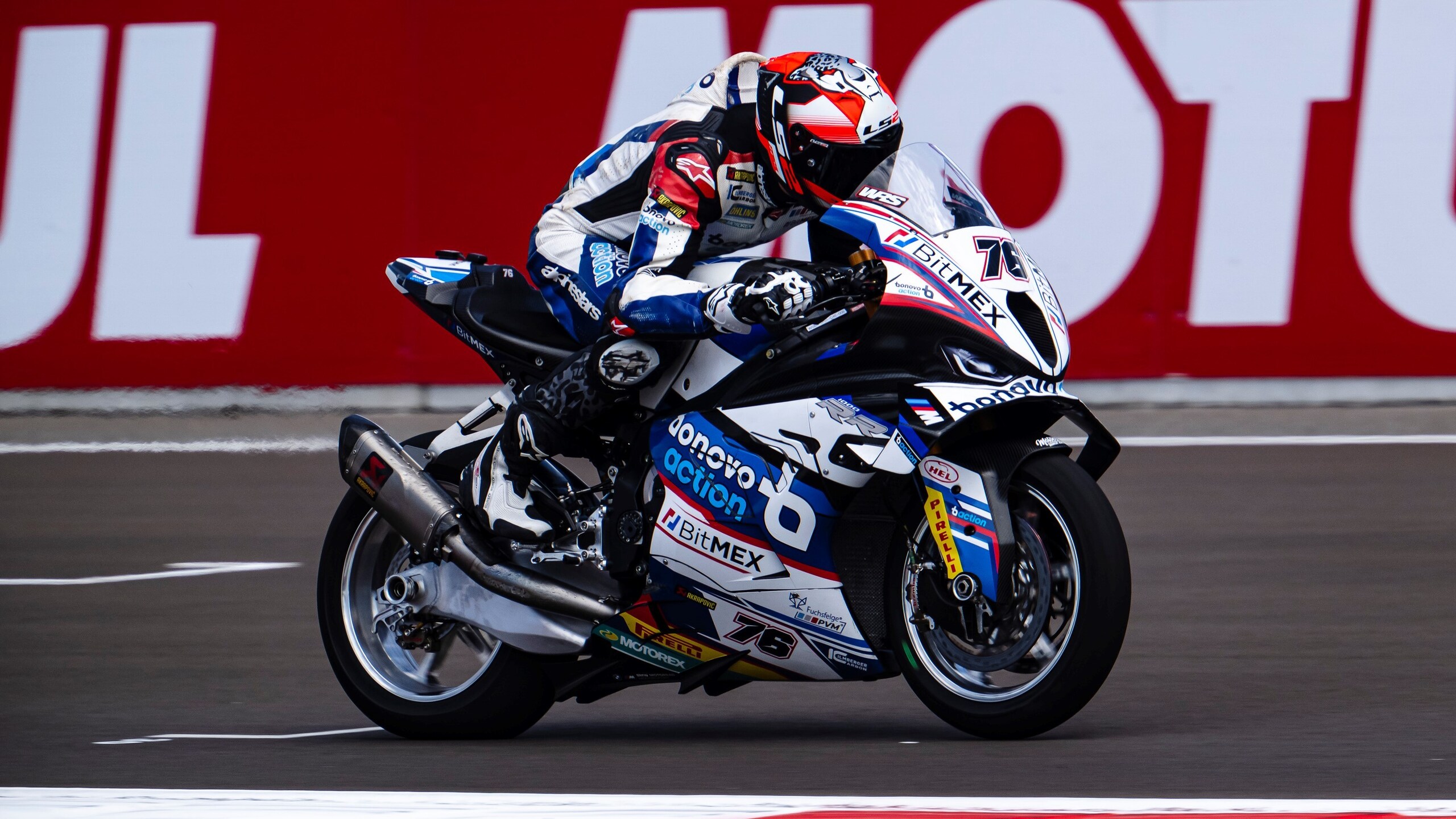 SBK Indonesia, frattura per Loris Baz: si prevede un lungo stop