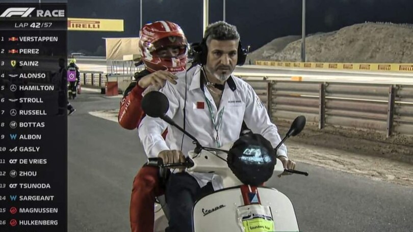 F1, GP Bahrain: Charles Leclerc finisce la gara in... Vespa