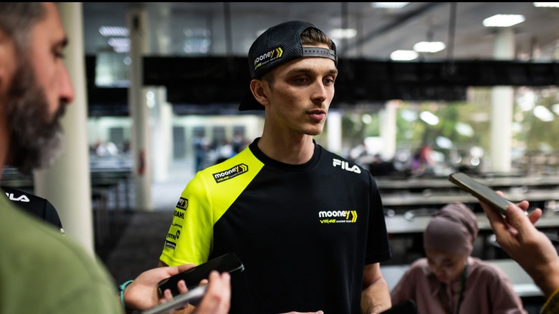 MotoGP, Marini non vuole sapere niente di cosa fanno sulla moto nel box